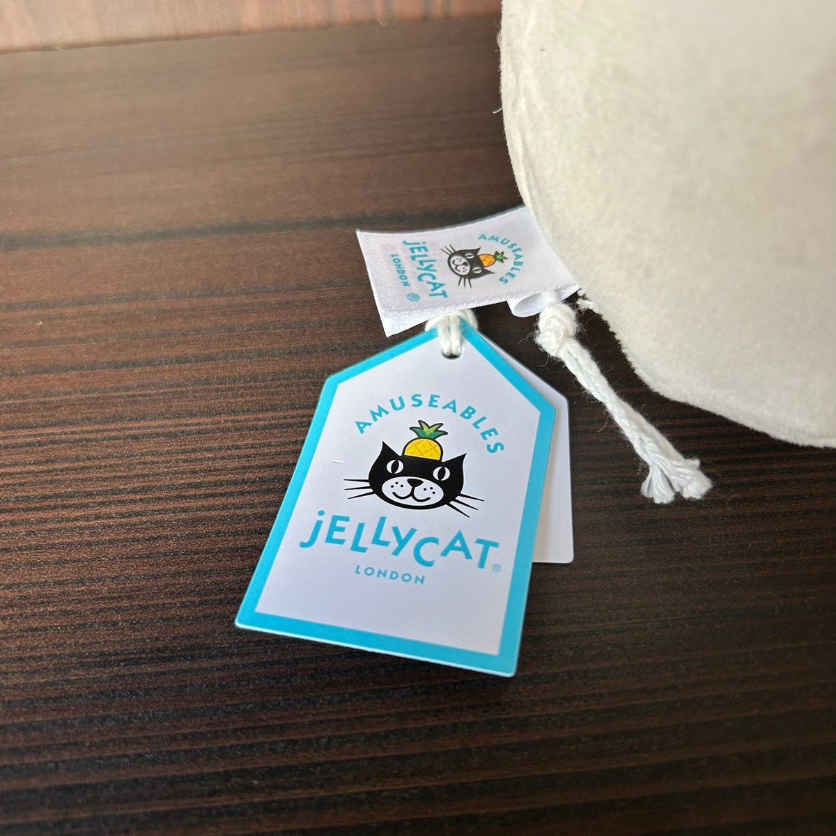 Jellycat Amuseables Mozzarella - RARE - BNWT - Free & Fast