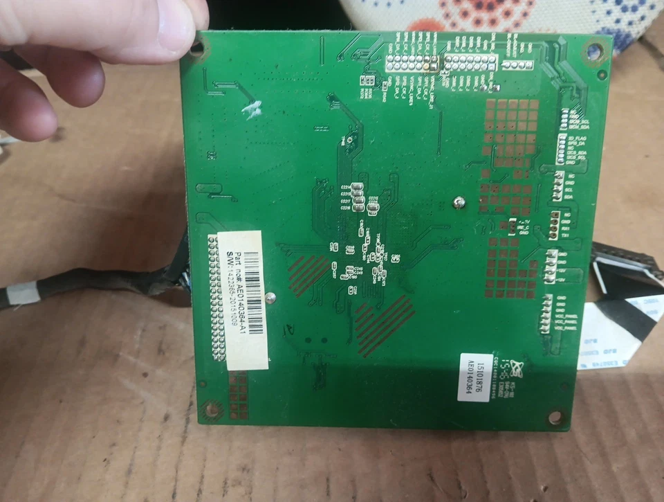 Placa convertidora RCA AE0140364-A1 (A.20.20A08-11-0X) para SLD65A55RQ H2 Foto 3 de 3