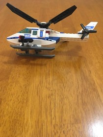 LEGO CITY 7741 POLICE HELICOPTER correct mini figure & accessories 100% Complete