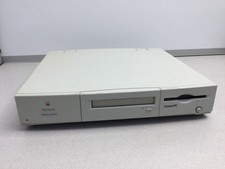 Macintosh Performa 6116CD Vintage Computer M1596 /POWER ON NON-TESTED READ