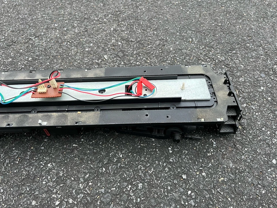 Chasis, piezas y electrónica G Gauge Aristocraft RS-3 diésel sin probar Foto 2 de 4