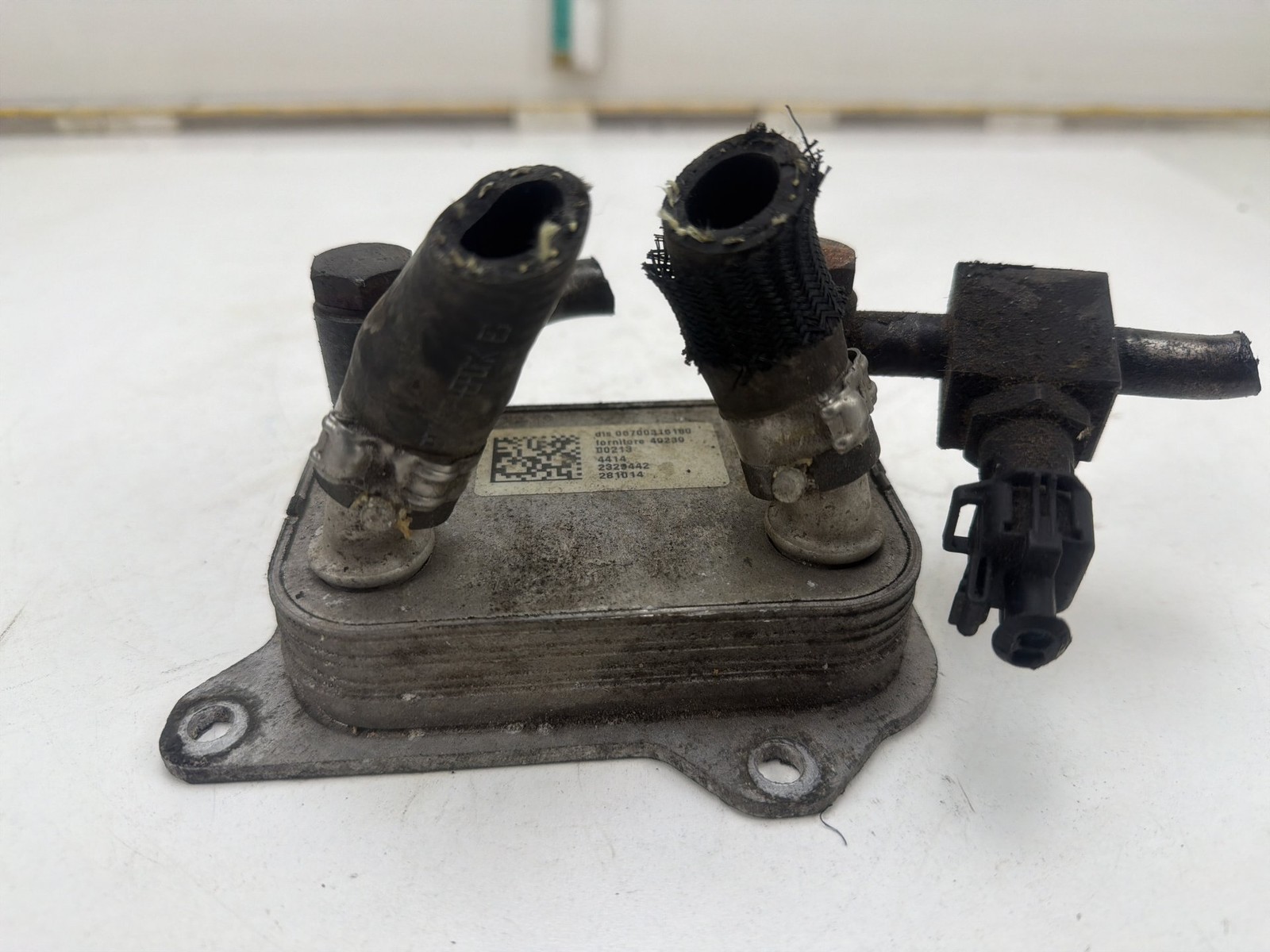 Maserati Quattroporte 2014-2020 Oil cooler P/N 06700316180
