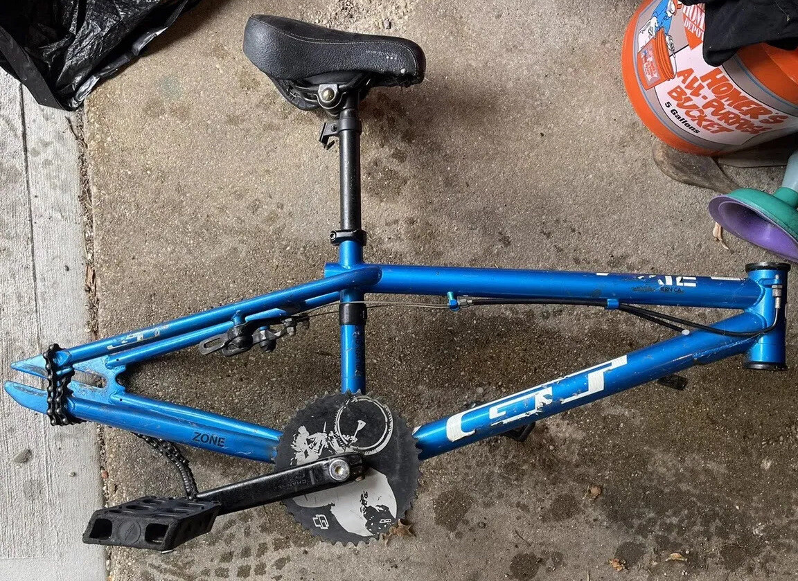 BMX GT ZONE BMX FREESTYLE 3 PC BIKE USED SIMILAR PERFORMER BMX GT ZONE BMX FREESTYLE 3 PC BIKE USED SIMILAR PERFORMER