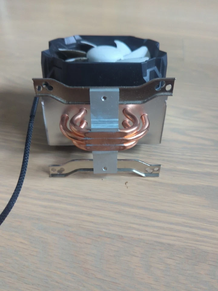 Arctic Freezer 12 Compacto Semi Pasivo Torre CPU Enfriador Usado pero Funciona Bien Foto 3 de 4