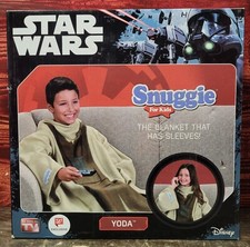 Snuggie for Kids Star Wars Yoda Blanket (BOX DMG) (NEW)