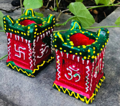 2 Stück Tulsi Tulasi Diya Deepak Handarbeit irden Ton Terrakotta Diwali Laxmi...