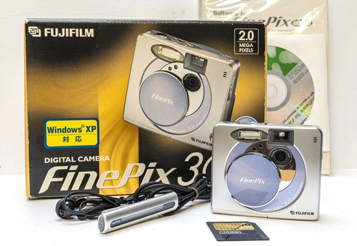 日本未発売】 FinePix FUJIFILM 富士フイルム 30i オールドコンデジ