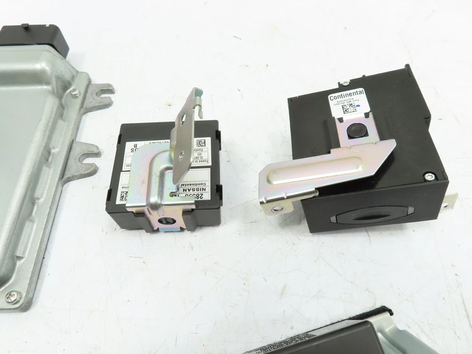 15 Nissan 370Z Convertible #1257 Juego de Cerraduras, Cilindro ECU Encendido Puerta Llavero Ne Foto 3 de 4