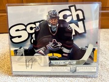 2006/07 Upper Deck Roberto Luongo Be A Player Portrait 8x10 Auto Card Canucks