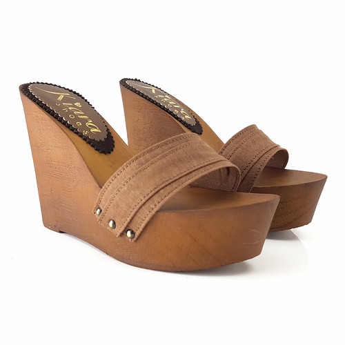 Wedges Big wedges Clogs Brown - Shoes 