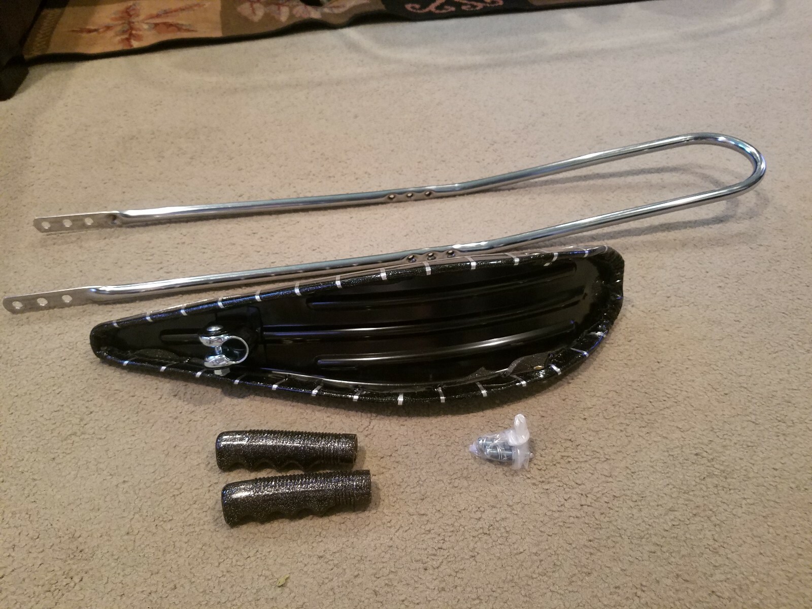 BICYCLE BANANA SEAT BLACK SPARKLE,SISSY BAR GRIPS INCLUDED, 26" BEACH