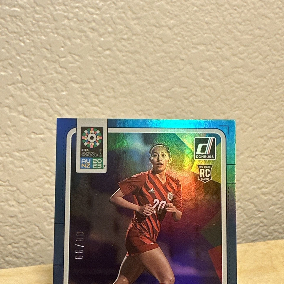 2023 Donruss Women's World Cup Quinley Quezada-Keca Blue Rookie RC /99 - Image 3 of 4