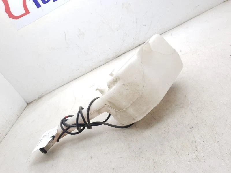 Toyota MR2 2001 Spyder parabrisas lavadora depósito montaje  Foto 3 de 4