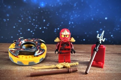 LEGO / 9561 / NINJAGO / RISE OF THE SNAKES / KAI ZX / SPINNER
