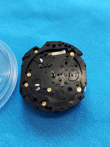Seiko SII O- VD57B/2 Partial Mvt. Runs.All Coils Good. Top Assembly Harvested. - Picture 2 of 8