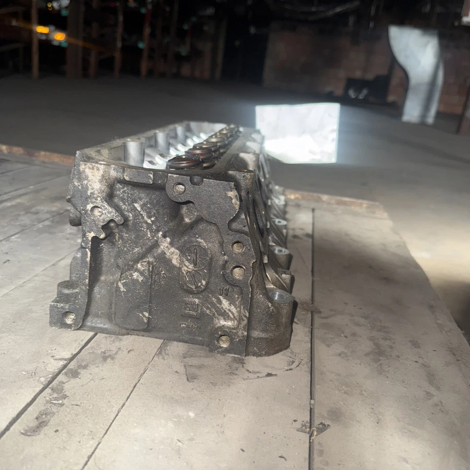 Chevrolet Silverado 1500 2014-2021 montaje culata motor 12677841 OEM Foto 4 de 4