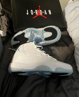 Air Jordan 11 Mid Top White/ Legend Blue Men s Basketball Sneakers New w/ Box