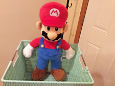Mario 19" Plush Super Mario Nintendo Jakks Pacific 2021