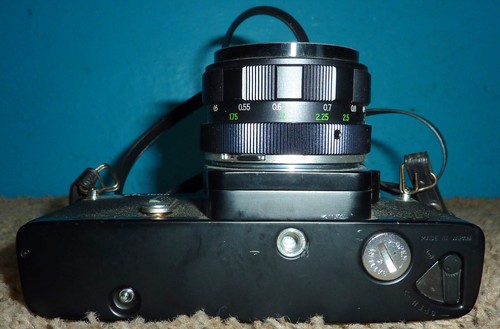 Argus Cosina STL-1000 Camera w/Cosinon Auto 50mm f/1.8 Lens & Case - Picture 8 of 8