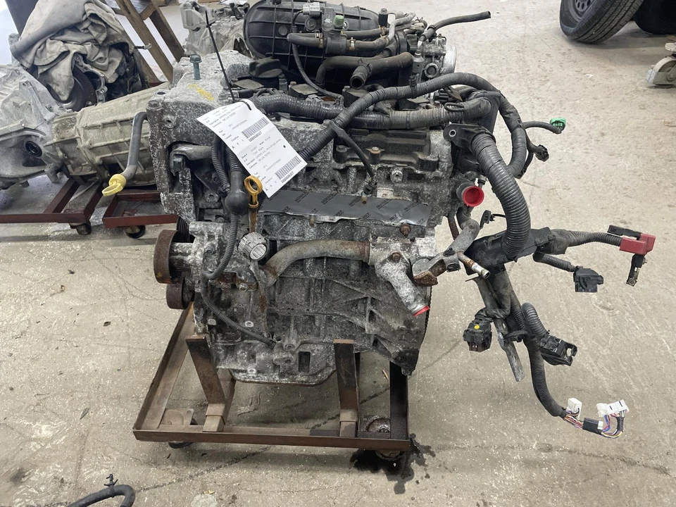 Used Engine Complete Assembly fits: 2012 Nissan Rogue QR25DE 2.5L VIN A 4th digi Foto 2 de 4