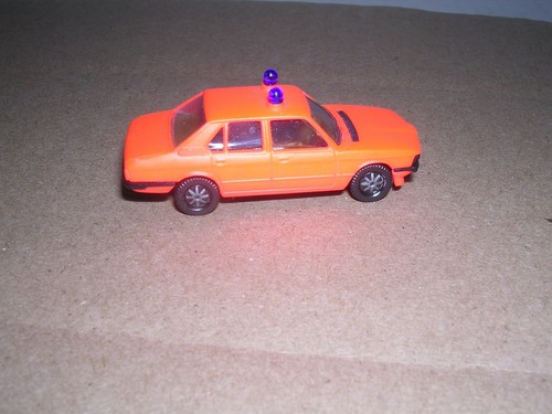 HERPA #4062 B.M.W. Servicio de Bomberos 528i "Naranja" escala H.O. 1/87 | Zustand: New