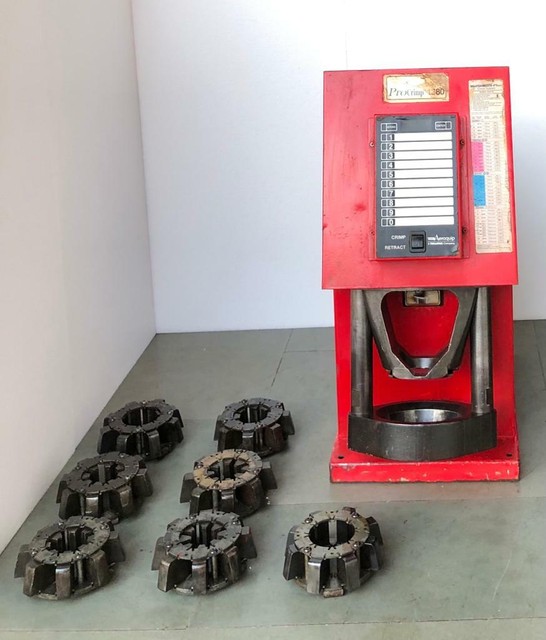 Aeroquip Procrimp 1380 Hydraulic Hose Crimper Machine With 7 Cage Dies