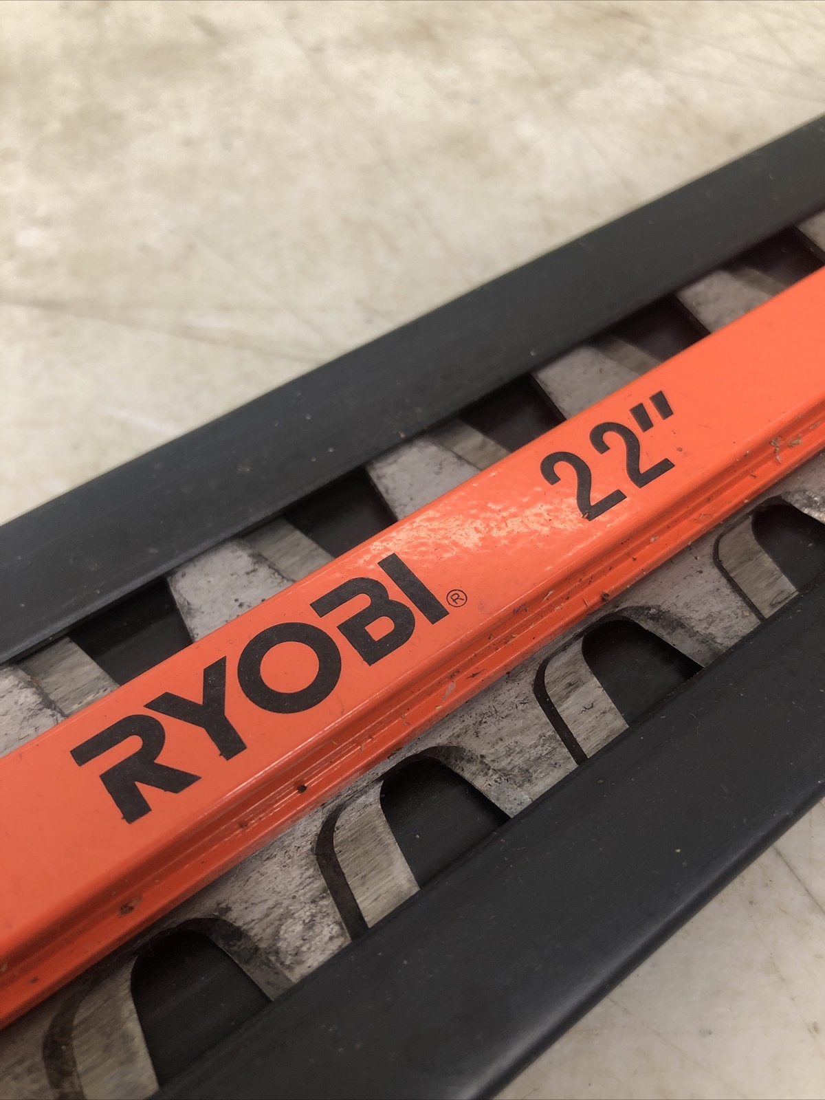 Ryobi One HP 18v Brushless 22 In. Cordless Battery Hedge Trimmer