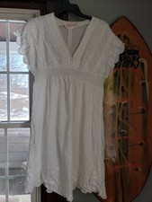 White Cotton, Floral Embroidered Summer Dress,  Size Large, Runs Smaller....