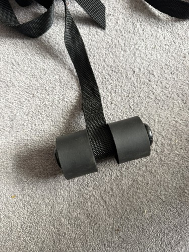 Glass Hatch Hook, Adapter + Straps for Glass or Plastic Tailgate Yakim