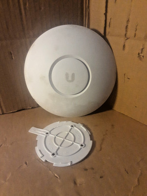 Ubiquiti UniFi AP AC LITE PoE Access Point UAP-AC-LITE +MOUNT