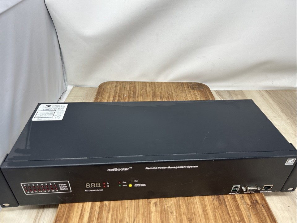 netBooter NP-1601DT remote switched and metered Power Distribution Unit ...