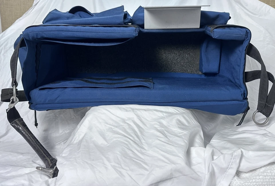 Porta-Brace DVC-2600U Bolsa para Cámara Metal Visor Escudo - 28” - Hecho en EE. UU. Foto 4 de 4