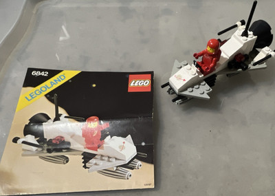 LEGO LEGOLAND 6842 Space Set with Minifigure, Instructions & Plastic Parts