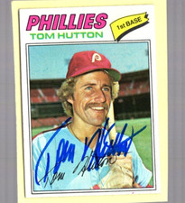 Autographed Tom Hutton 1977 Topps Phillies signed