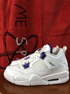 purple white retro 4