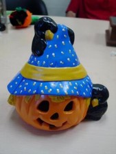Vintage HALLOWEEN Ceramic Witch Hat PUMPKIN CROWS Jack-O-Lantern Light Painted