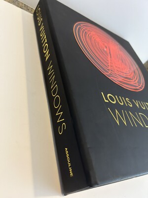 アート・デザイン・音楽 LOUIS VUITTON WINDOWS ASSOULINE Louis Vuitton Windows : inside Assouline new tome | Wallpaper