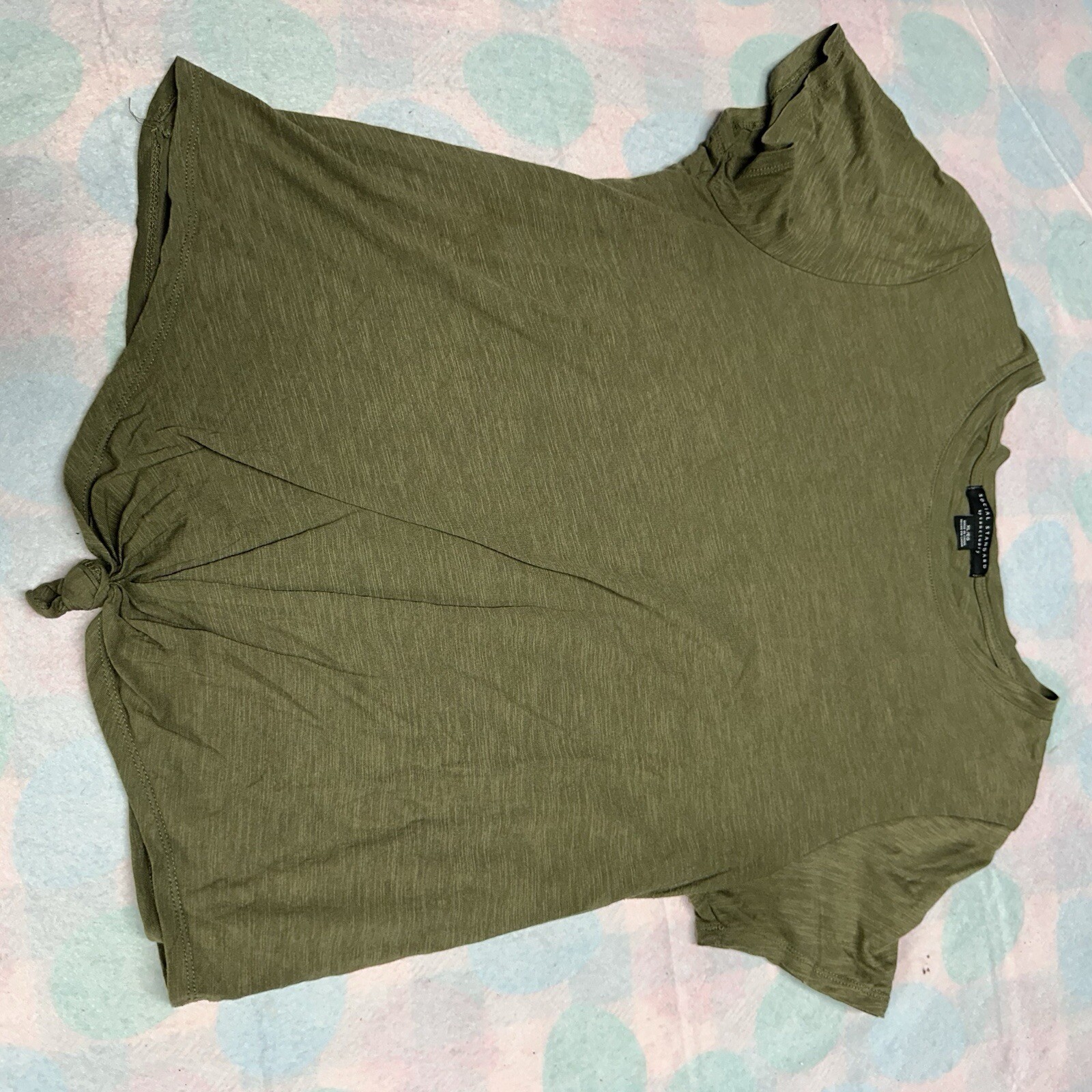 Picture 1 of 6