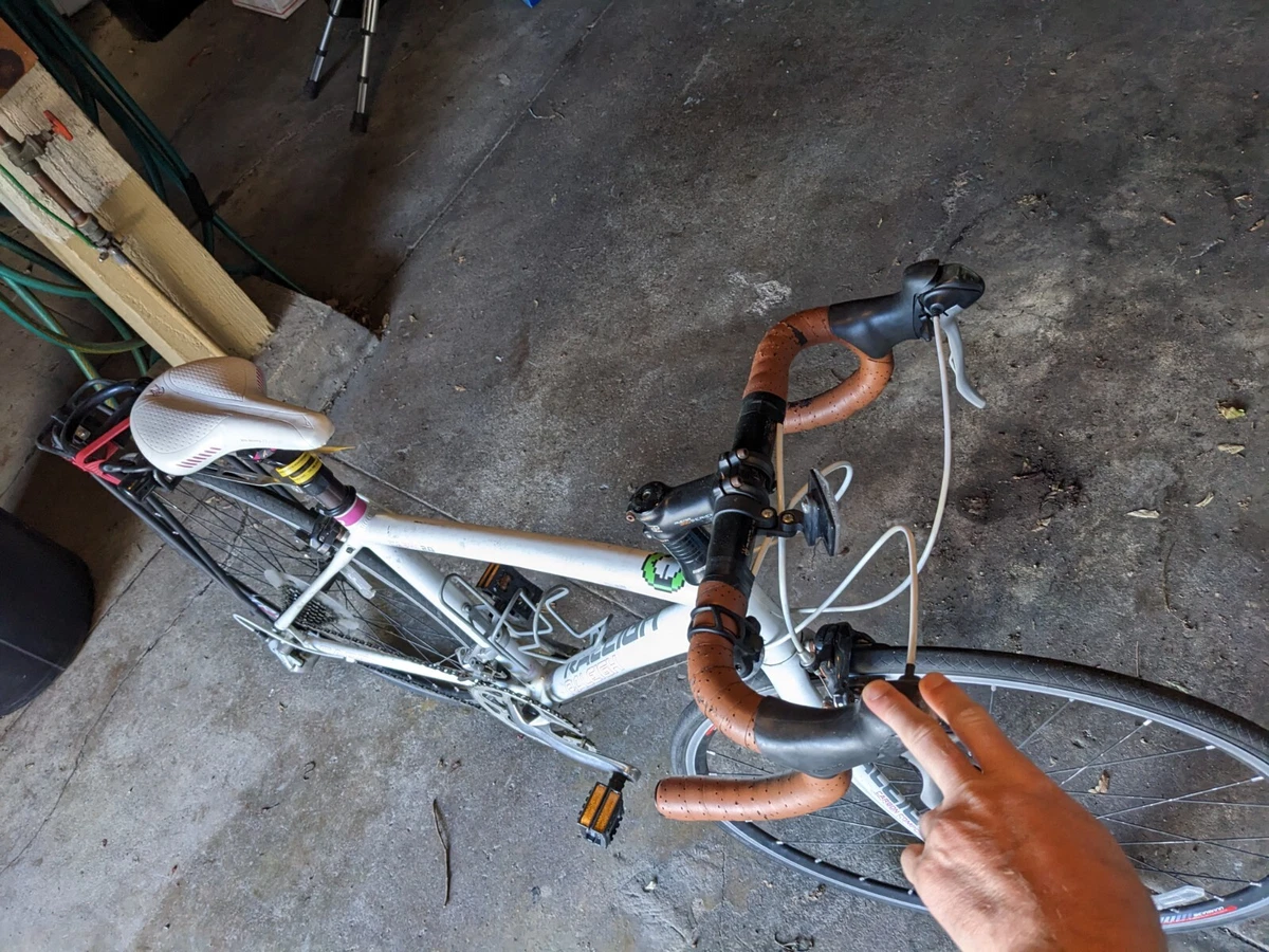 2011 white Raleigh Capri 2.0 road bike
