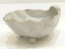 MMA SRM White FOOTED OYSTER SHELL OPEN SALT CELLAR Gilt Edge 3.75" W Bone China