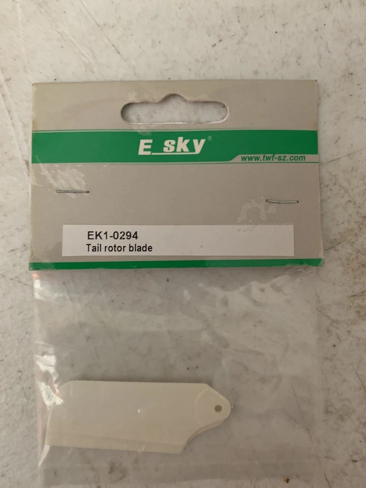 Juego de cuchillas traseras de plástico blanco vintage Esky® (EK1-0294) Foto 3 de 3