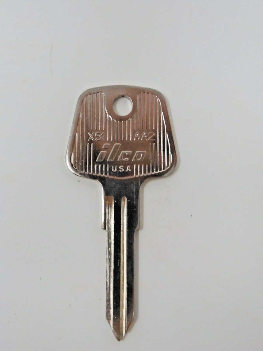 MG MGB Midget Key Blank - AA2 / X51 By Ilco - 1970's - Different