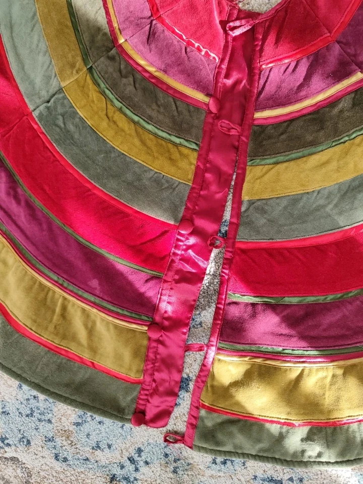 复古 Fancy Holiday 48 英寸圆形天鹅绒圣诞树裙红色绿色金色 🌈 装饰 — 第 3/4 张图片