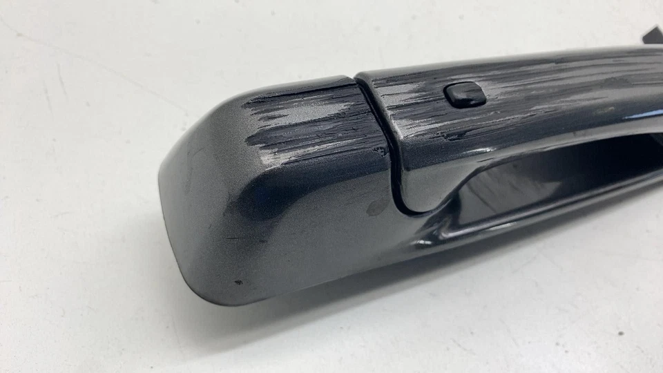 ⭕ 14-24 Ram 3500 Front Passenger Side Exterior Door Handle Gray Right 1UJ86LAUAI Foto 2 de 4