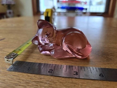 vintage pink glass cat figurine produced by Fenton Art Glass