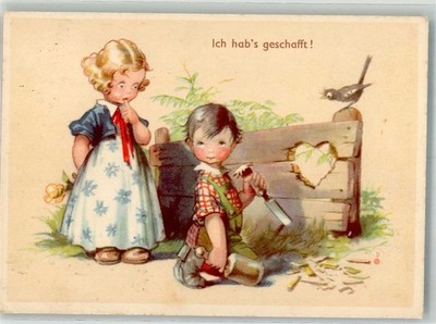 38168897 - Ich habs geschaft Herz schnitzen Kind