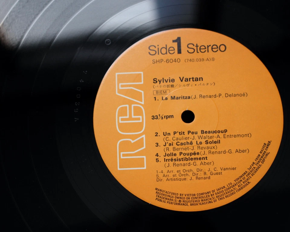 NEAR MINT ORIGINAL 1968 SYLVIE VARTAN VINYL LP NM - Image 4 of 4
