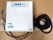 Natus Xltek 10388 Monitor with bracket ()
