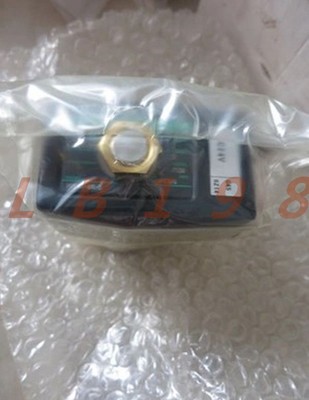 ONE NEW- CKD solenoid valve HVB41-8N-5