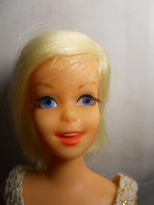 Vintage CASEY DOLL #1180 1967 Blonde Earring X-Stand No Green GOOD FEET Francie